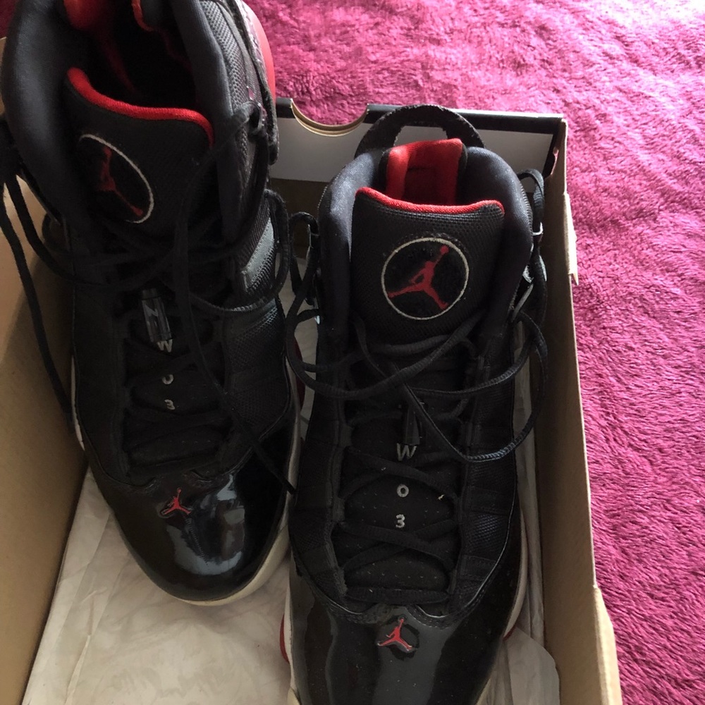 Jordan sz-12. 6 Rings